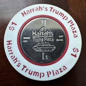 HARRAHS TRUMP PLAZA CHIP.
